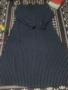 girls college students wear Abaya