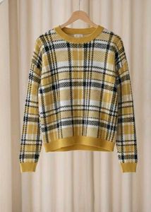 H&amp;M Plaid Knit Sweater - Cozy &amp; Stylish