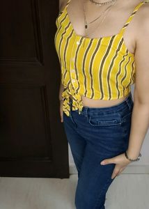 Ginger By Lifestyle Stripped Sleeveless Crop Top