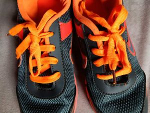Unisex Orange Sport Shoe