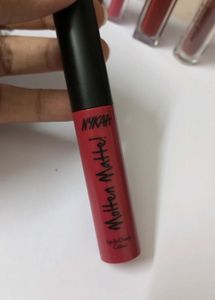 NYKAA Molten Matte Lipstick