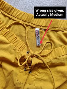 Lee Cooper Off Shoulder Women&#39;s Top Yellow