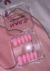 Pink Press-On Nails