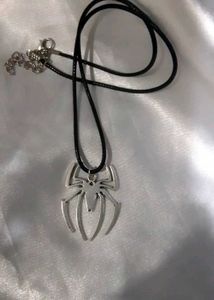 Big Spider Pendant Necklace