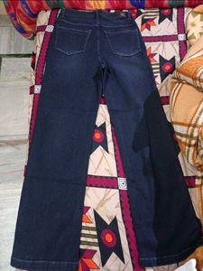 Dark Blue Flared Denim Jeans – Trendy &amp; Comfortabl