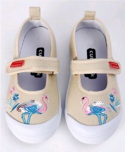 Cutewalk by Babyhug Casual Shoes- Yellow