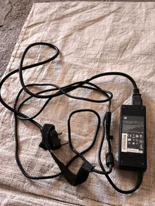 HP LAPTOP CHARGER 65W