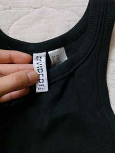 H&amp;M Ribbed Tank Top