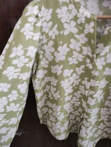 Floral Green Top