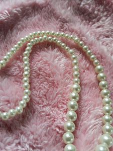 Korean Pearl Necklace
