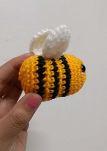 Crochet HoneyBee Keychain