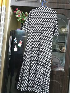 Designer Long Skirt (Collared, POWER Fashion)