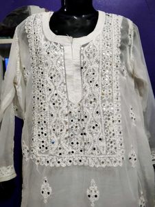 Beautiful Embroidery Lucknowi Chicken Work Pure Ku