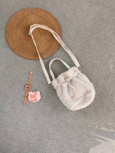 Mini Fur Bucket Bag 🥰