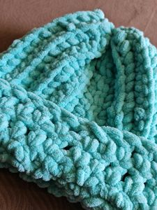 Handmade Crochet Beanie - Turquoise