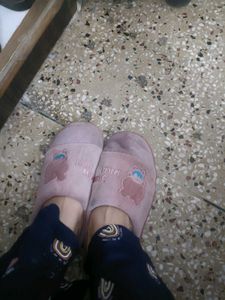 Pink Warm Slippers In 5:5 Size For Women