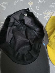 Caps