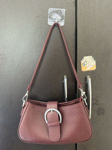 Chic Burgundy Shoulder Bag