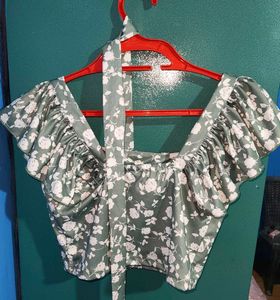 Floral Tie-Up Crop Top