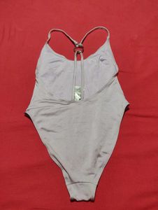 H&amp;M Women’s Swimsuit (EUR 38 / US 8)
