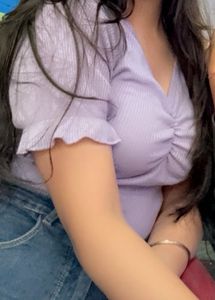 beautiful 4 crop top