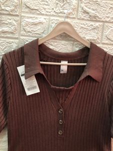 Brown Ribbed Knit Polo Top🌷🎗️