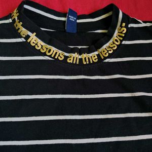 Striped Graphic Cropped Tee