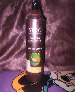 set of conditioner and Nivea Apricot bodywah