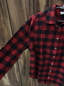 GAP Red &amp; Black Plaid Flannel