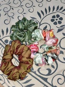 Floral Print Scrunchie