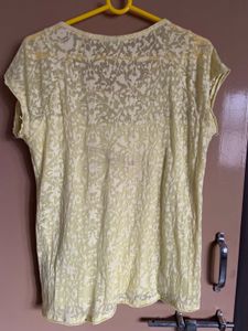 Levi’s Floral Lace Top With Inner