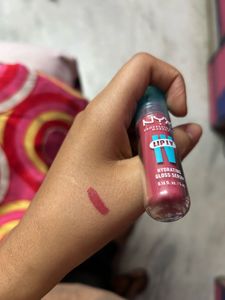 NYX Lip I.V. Hydrating Gloss Stain, bubblegum burs