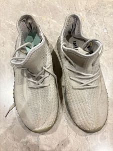 Spykar Brand - Style Yeezy Boost 350 V2 Sneakers
