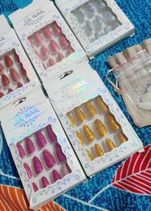 Press-On Nail Bundle