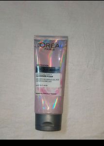 Loreal Paris Glycolic Face Wash With Serum
