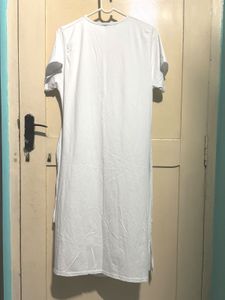 PRETTYLITTLETHING white t-shirt midi dress