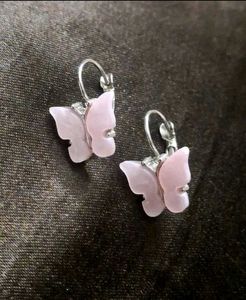 4 Sets Of Earrings @235