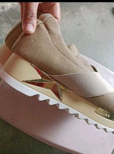 KET IMPORTA STYLISH SHOES (40 Size)