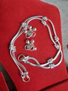 Silver Anklets Collection