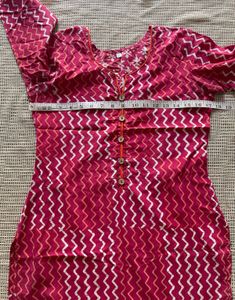 Red Printed Straight Kurta