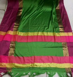 Elegant Saree🤩