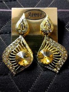 Elegant Gold Earrings