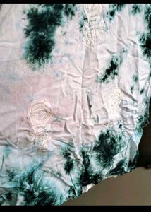 Chikankari Tie And Dye