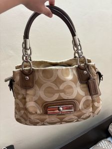 🔔PRICE DROP COACH-KRISTIN OP ART SATEEN SATCHEL
