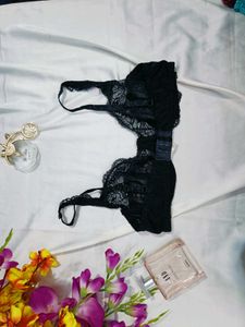 🇳🇿💫🎀Lace Detail Bra