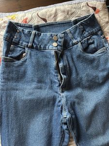 Vintage High Waisted Jeans