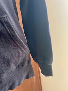 fashionable Black Hoodie For College And Winter