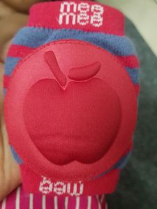 Kneecap For Babies
