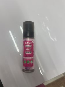 Love Beauty and Planet Curl Defining Gel