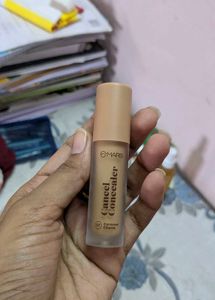 Mars Caramel Charm Concealer